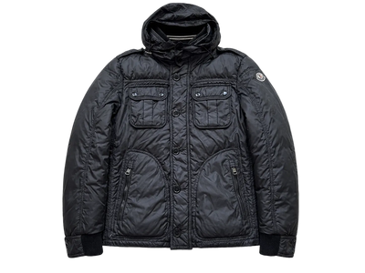MONCLER BLACK PUFFER JACKET